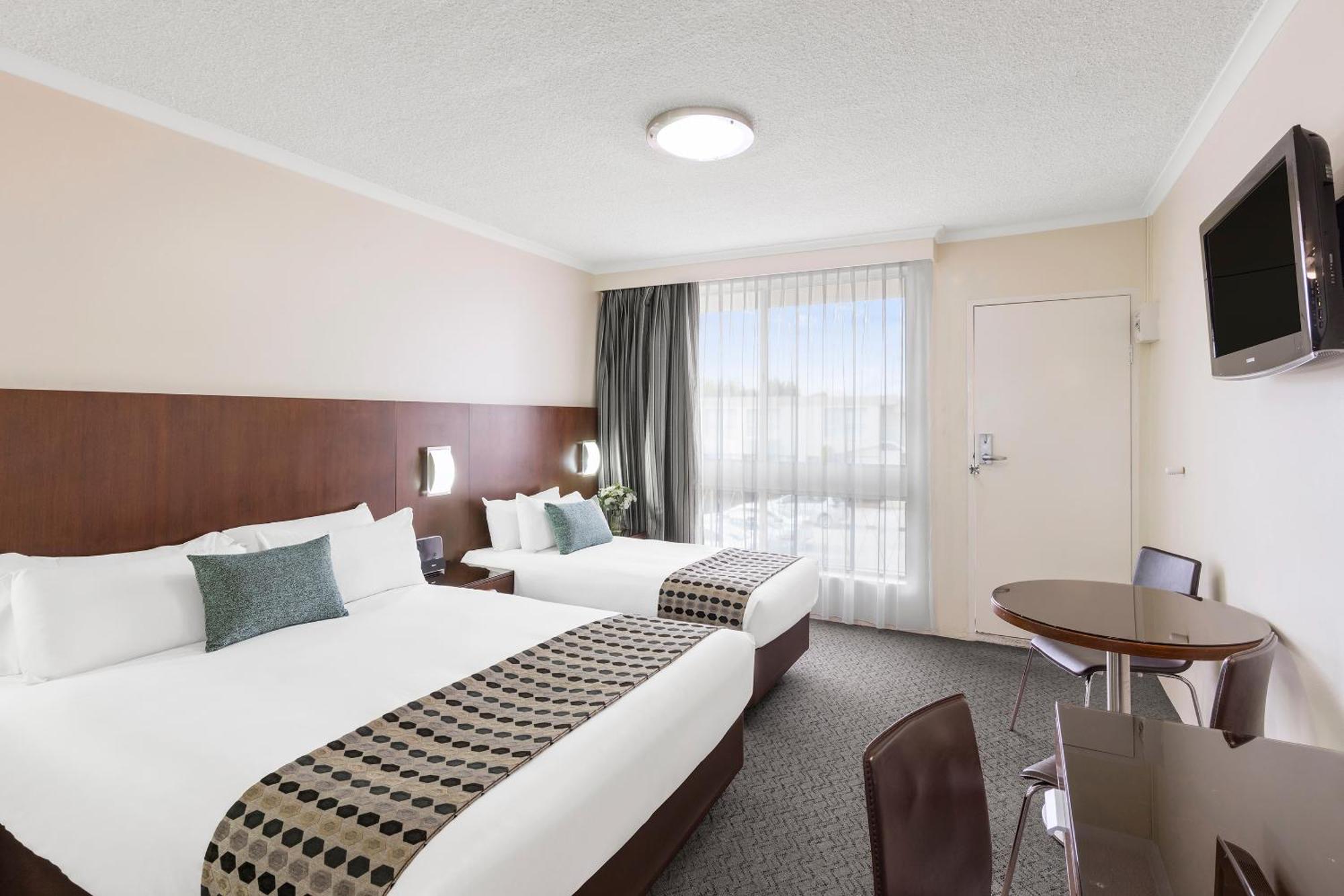 Motel Breakfree Queanbeyan Exterior foto